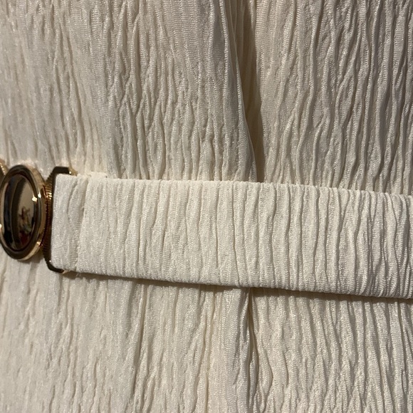 Cream Stretchy Dress size L - Picture 5 of 9